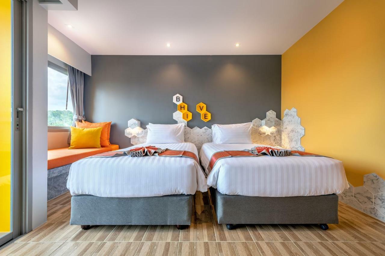 Beehive Boutique Hotel Phuket Exteriör bild