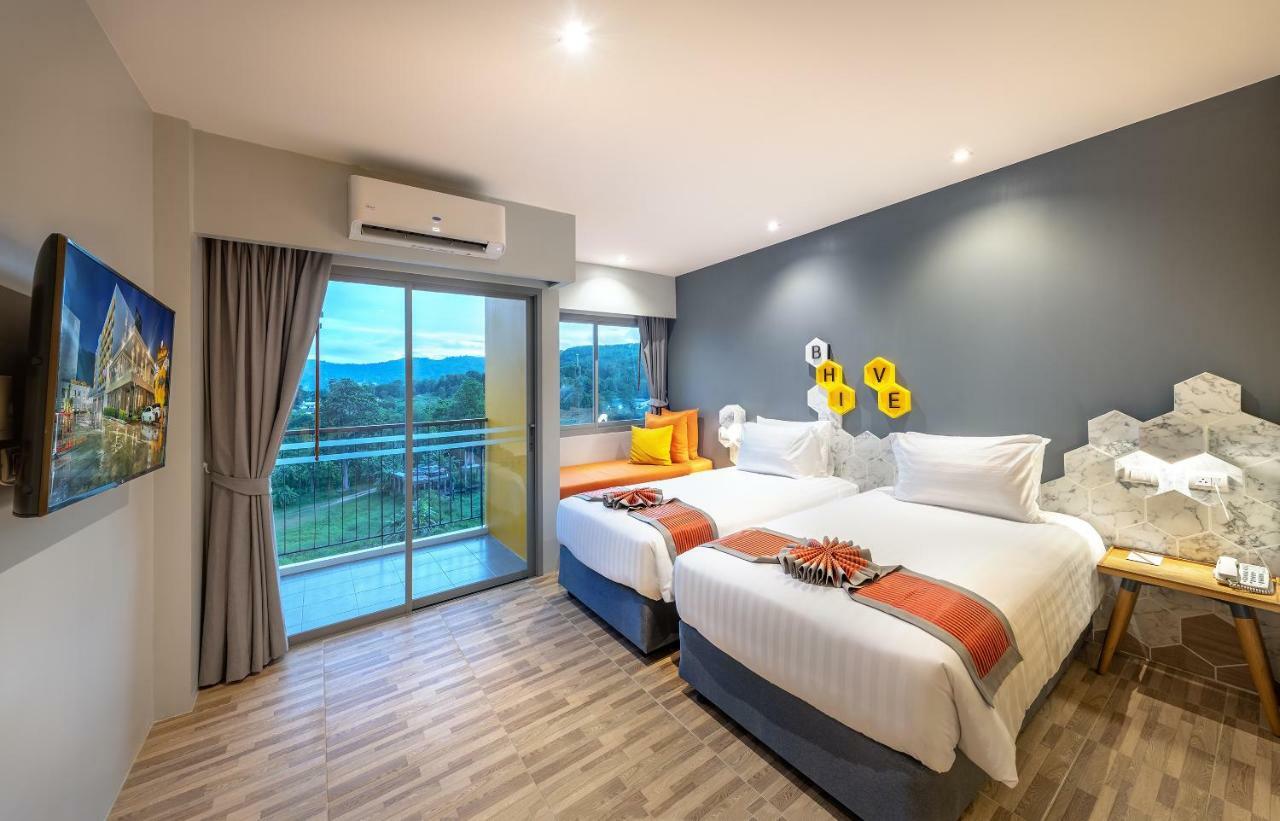 Beehive Boutique Hotel Phuket Exteriör bild