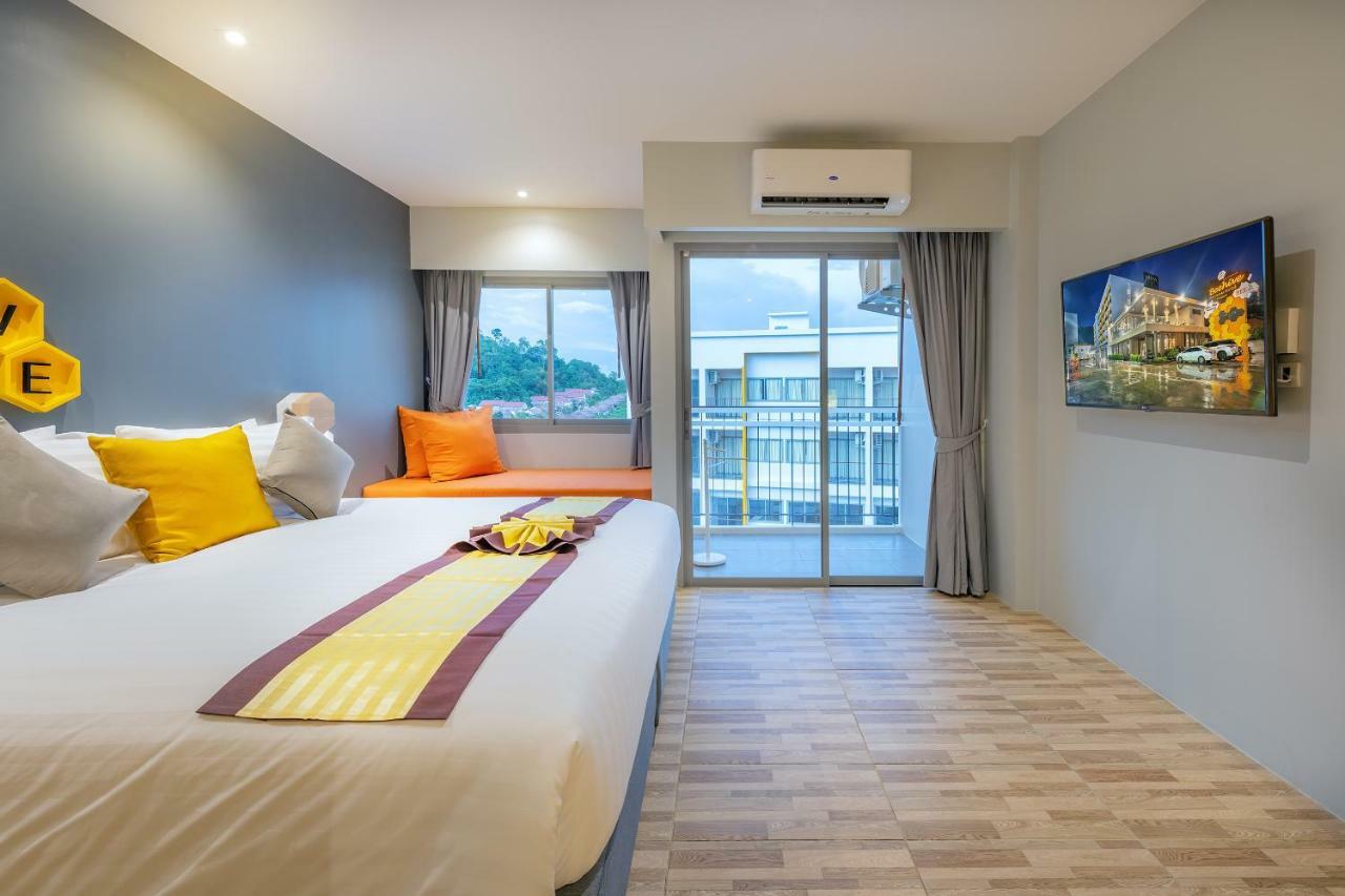 Beehive Boutique Hotel Phuket Exteriör bild