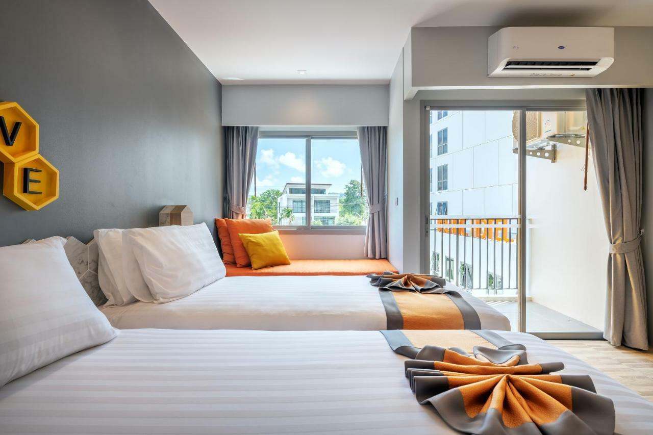 Beehive Boutique Hotel Phuket Exteriör bild