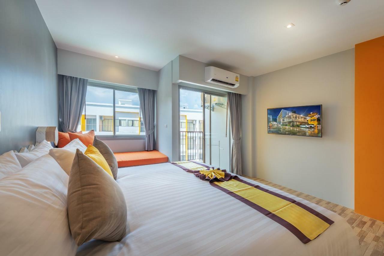 Beehive Boutique Hotel Phuket Exteriör bild